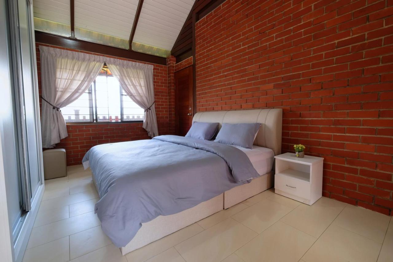 Red House The Garden Stay In Bukit Tinggi By Play بينتونغ المظهر الخارجي الصورة
