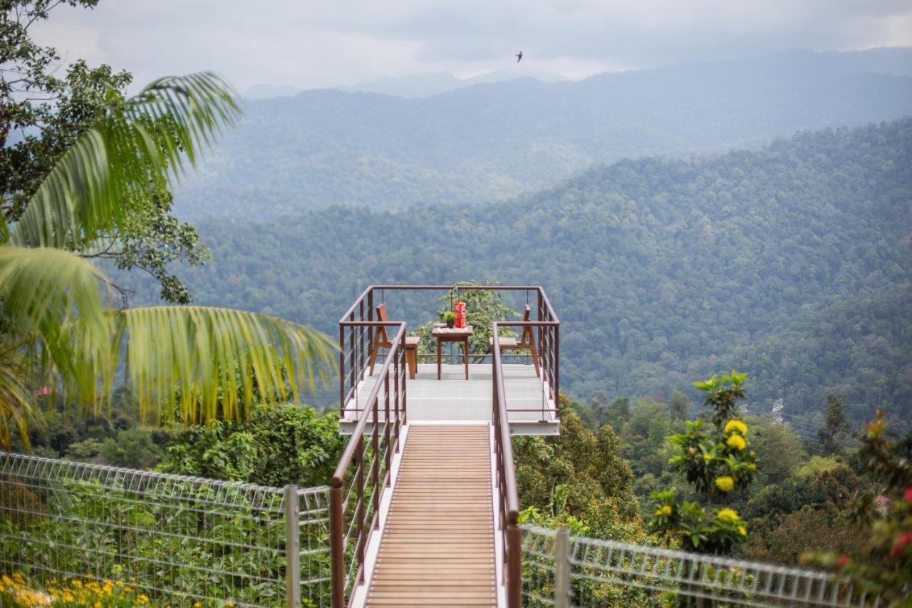 Red House The Garden Stay In Bukit Tinggi By Play بينتونغ المظهر الخارجي الصورة